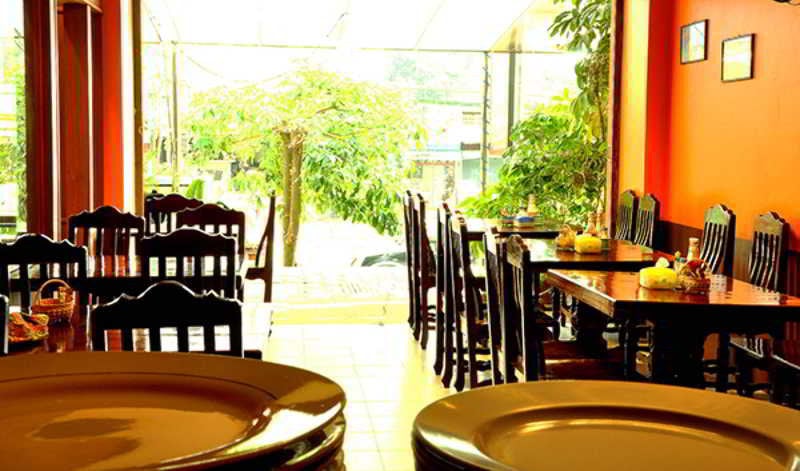 Отель Aonang President