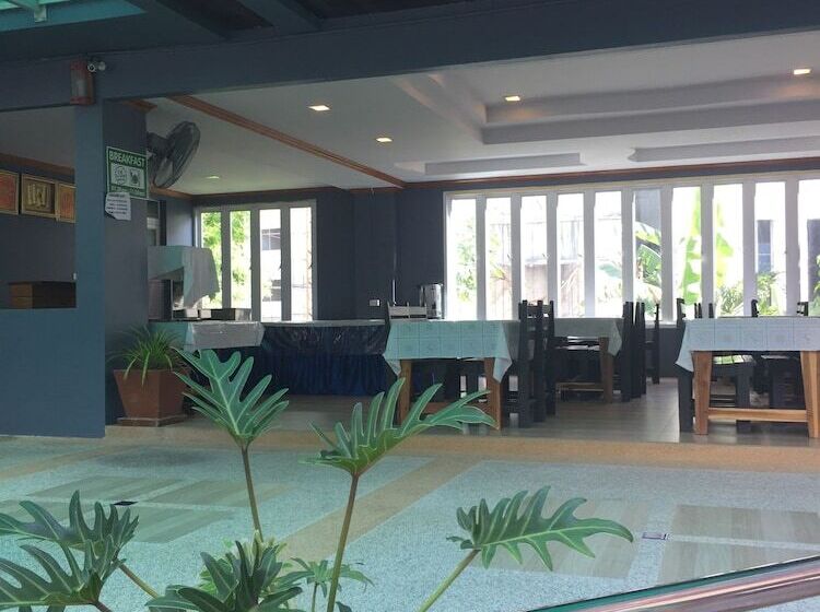 فندق Aonang Village Resort