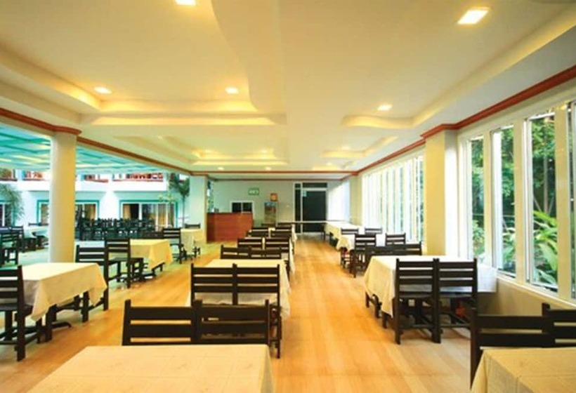 هتل Aonang Village Resort