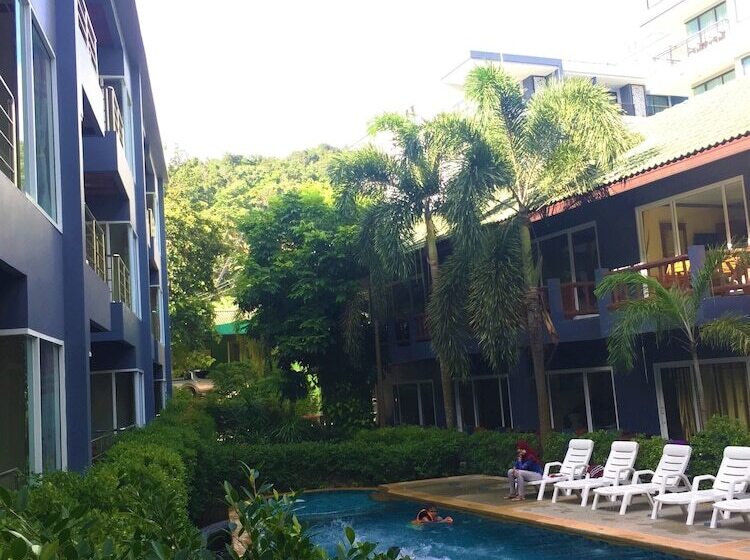 فندق Aonang Village Resort