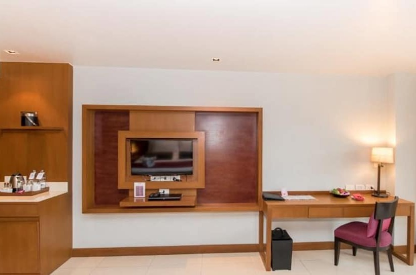 Ashlee Hub Hotel Patong