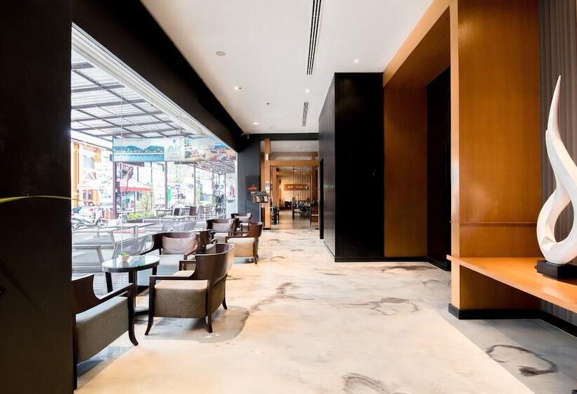 Ashlee Hub Hotel Patong