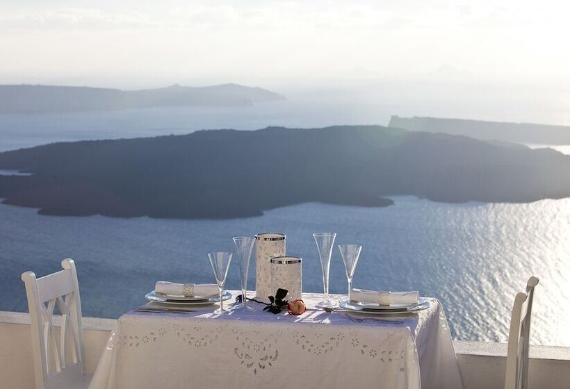 ホテル Avianto Suites