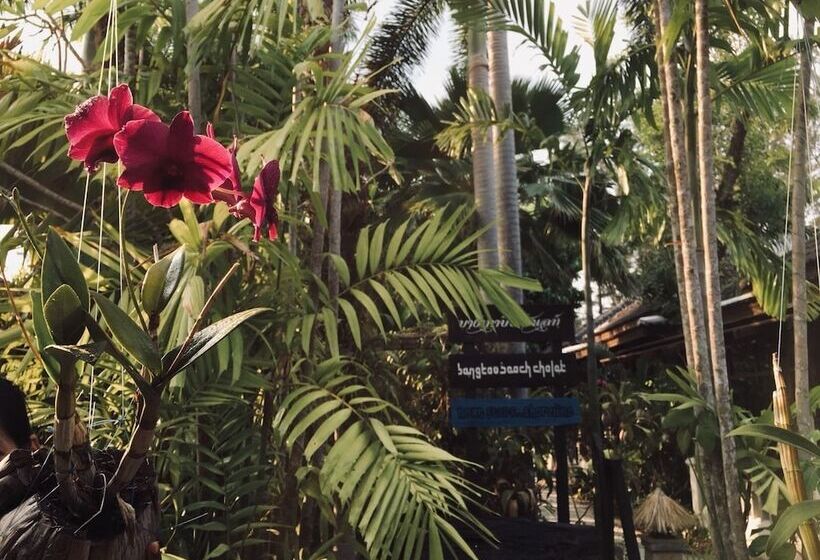 호텔 Bangtao Beach Chalet Resort