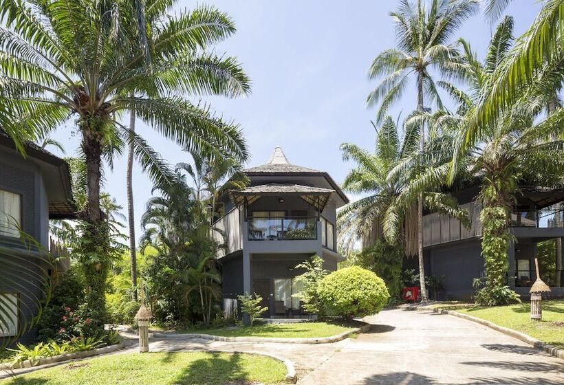 Отель Beyond Krabi