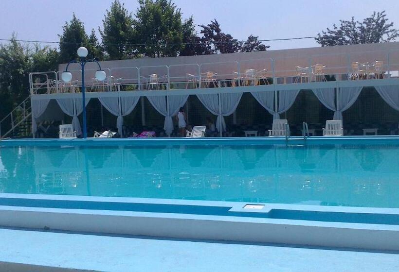 בית מלון כפרי Black Lord