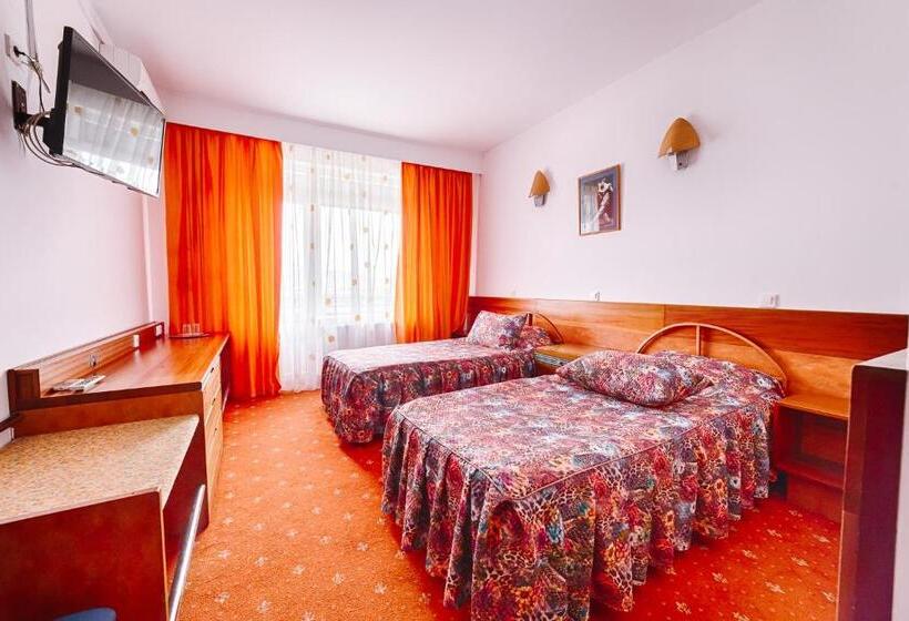 בית מלון כפרי Black Lord