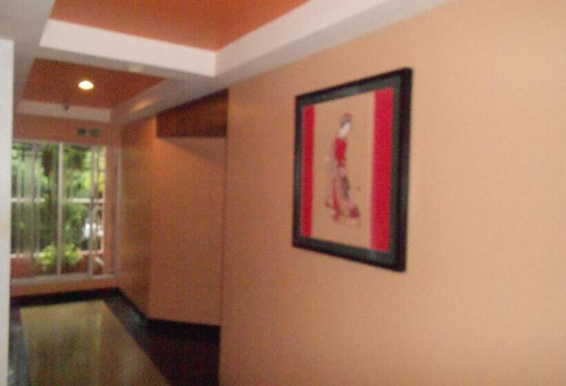 B.s. Court Hotel Sathorn