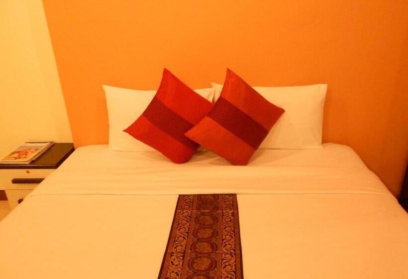 B.s. Court Hotel Sathorn