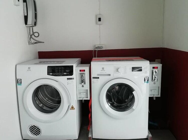 B.s. Court Hotel Sathorn