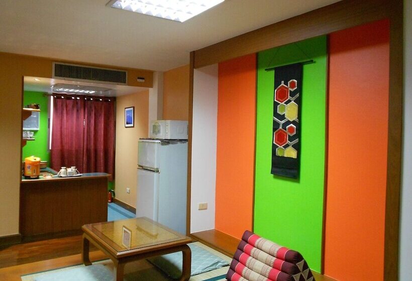 B.s. Court Hotel Sathorn