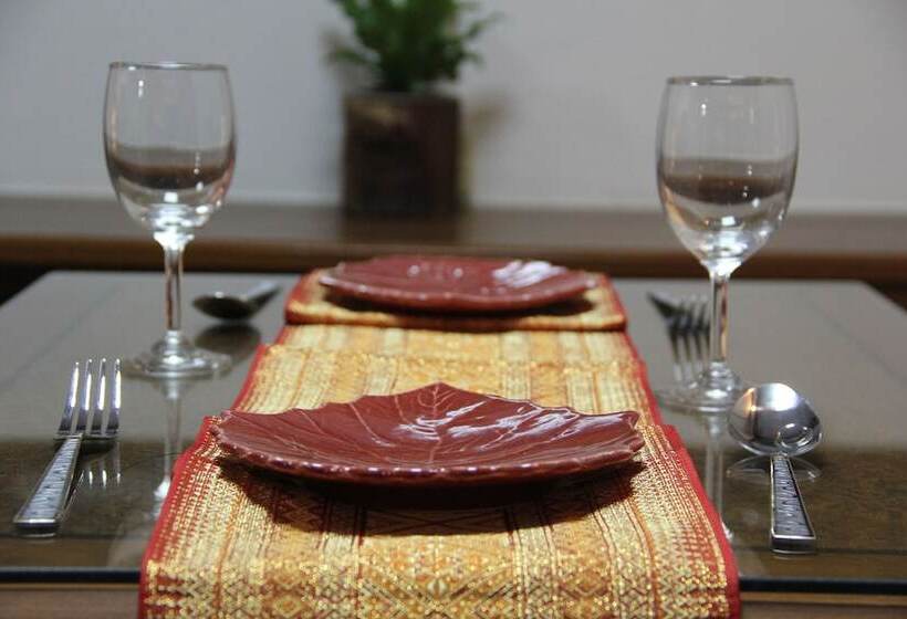 B.s. Court Hotel Sathorn