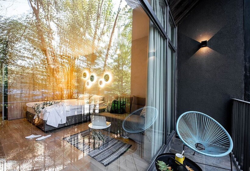 هتل Buhta Vikingiv