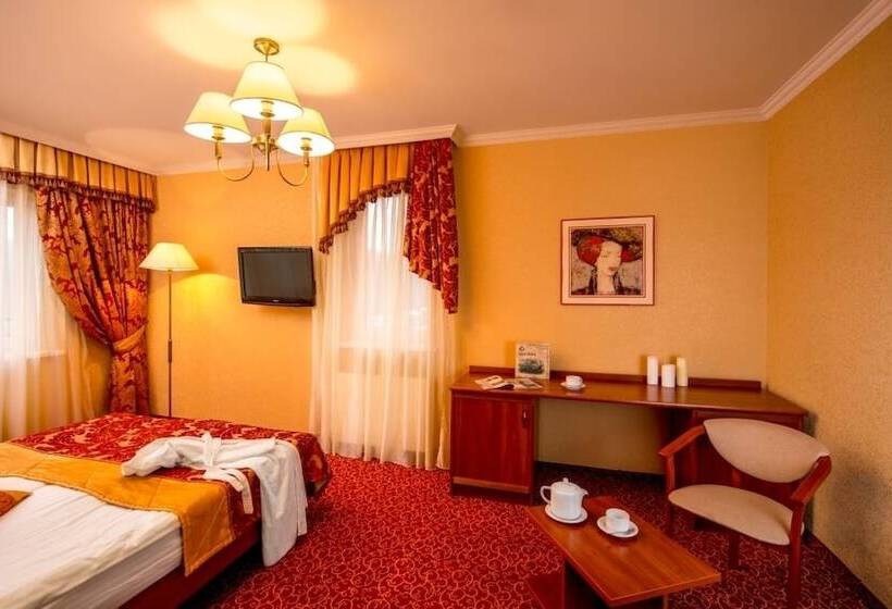 هتل Buhta Vikingiv