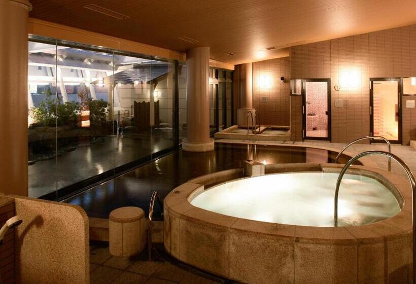 בית מלון כפרי City Plaza Osaka