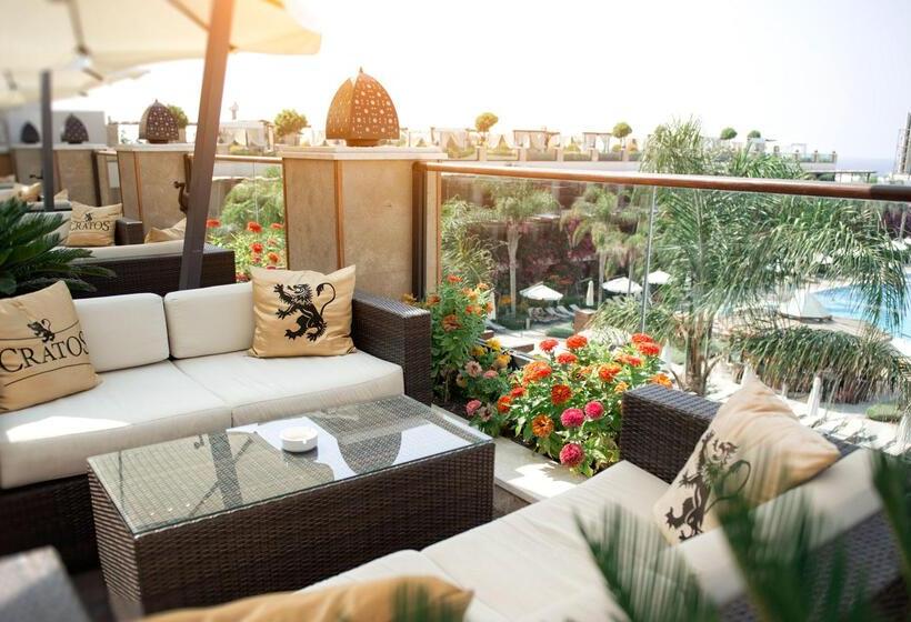 Cratos Premium Hotel Casino & Spa