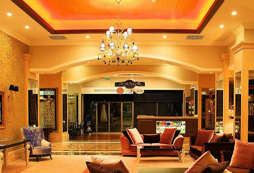 Cratos Premium Hotel Casino & Spa