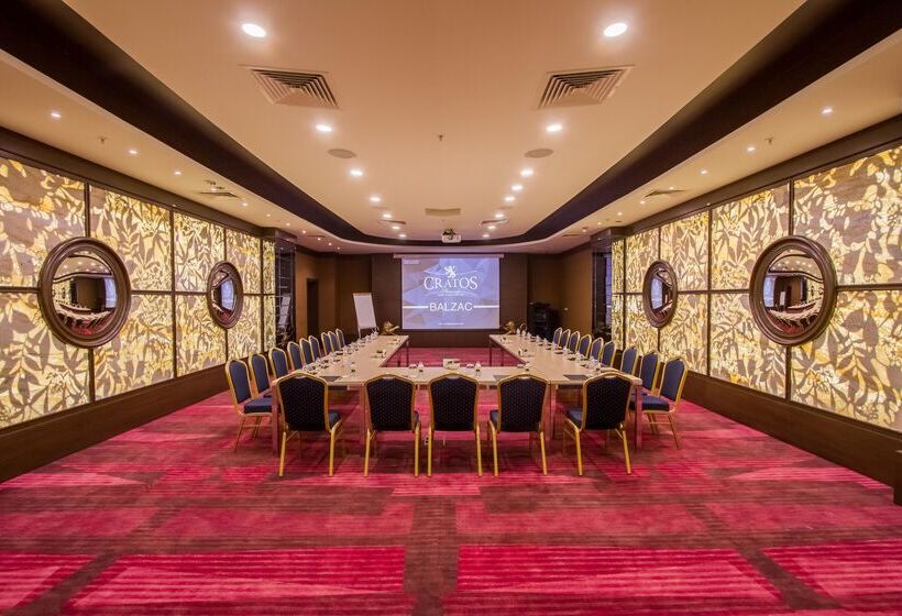 Cratos Premium Hotel Casino & Spa