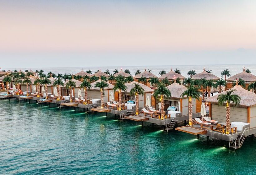 Cratos Premium Hotel Casino & Spa