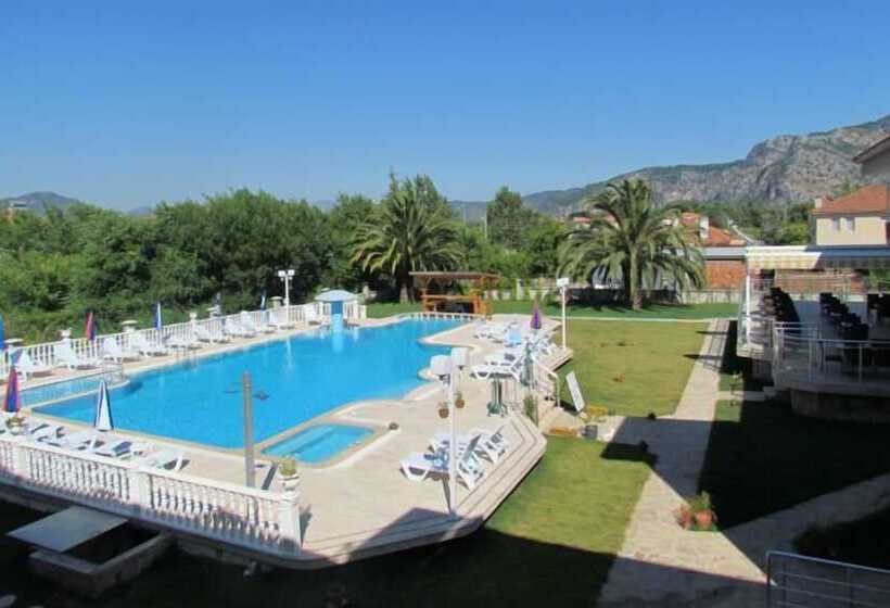 ホテル Dalyan Palmiye Resort