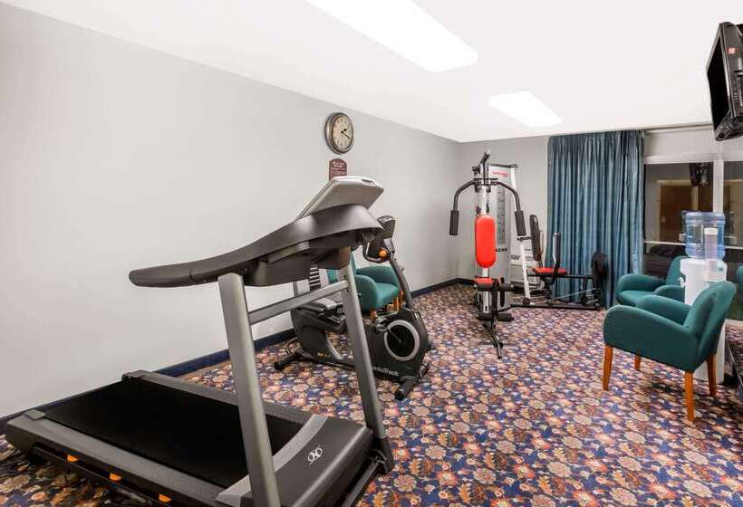 Отель Days Inn By Wyndham Grand Island I80