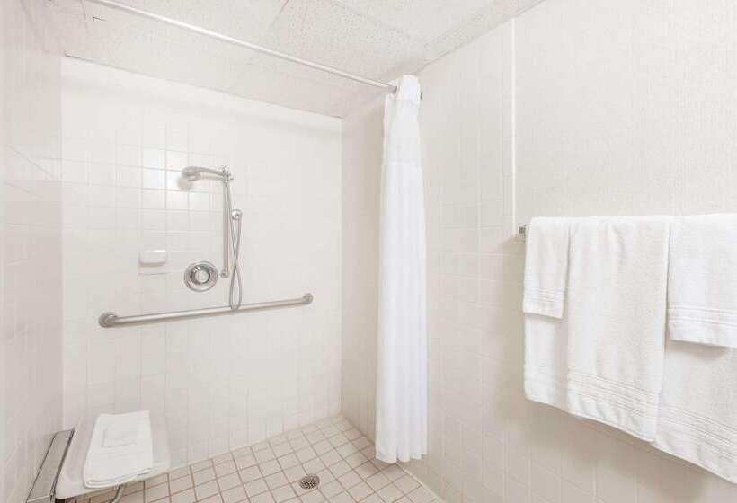 Отель Days Inn By Wyndham Grand Island I80