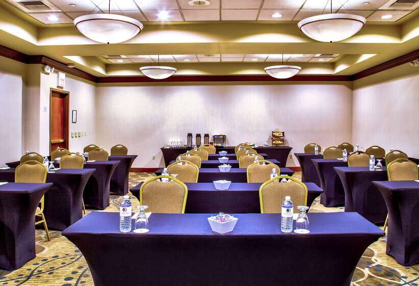 ホテル Doubletree By Hilton Las Vegas Airport