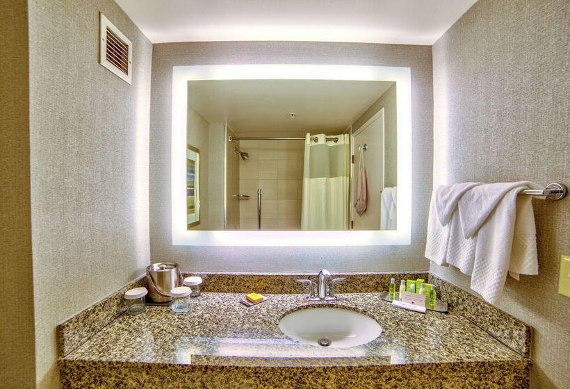 בית מלון כפרי Doubletree By Hilton Las Vegas Airport