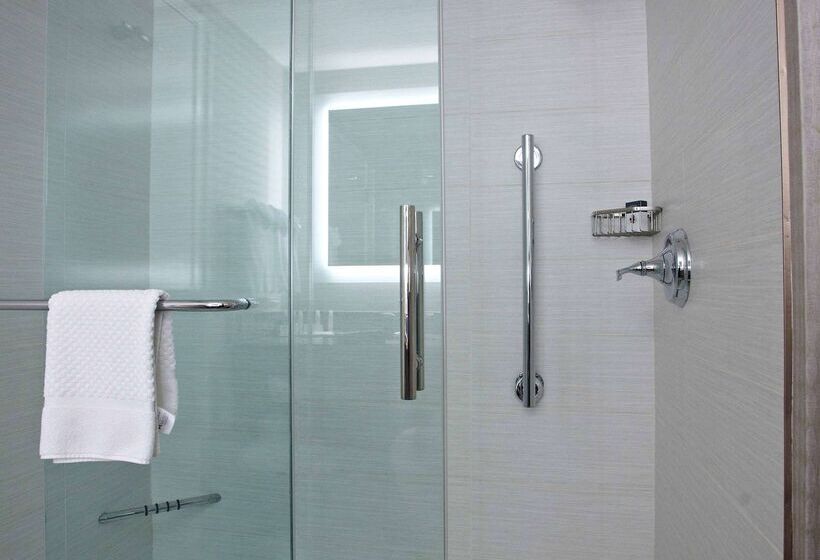 ホテル Doubletree By Hilton Las Vegas Airport