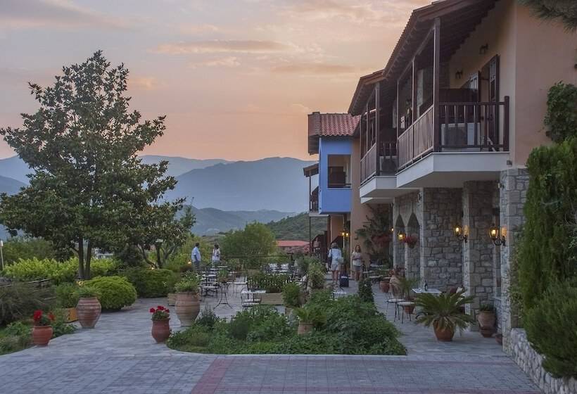 호텔 Doupiani House