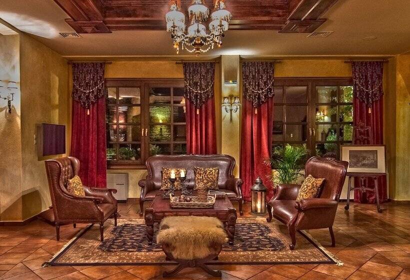 فندق Doupiani House