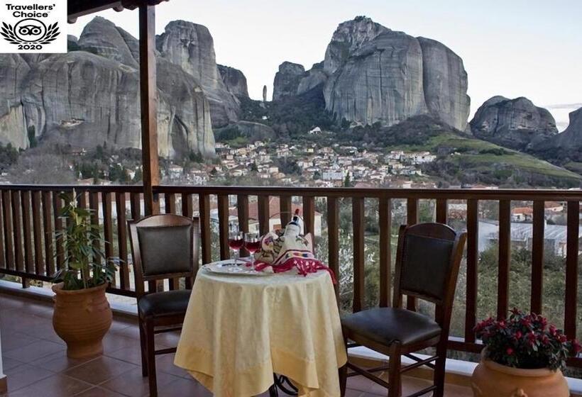 فندق Doupiani House