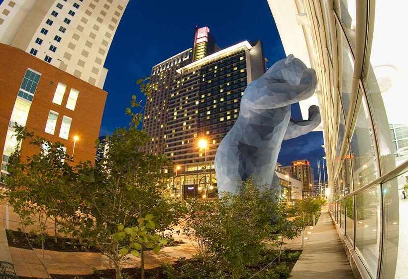 هتل Embassy Suites By Hilton Denver Downtown Convention Center