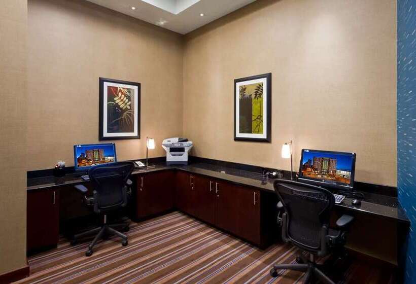 هتل Embassy Suites By Hilton Denver Downtown Convention Center