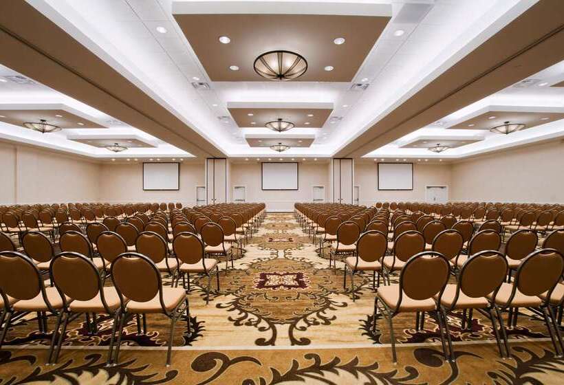 בית מלון כפרי Embassy Suites San Antonio Riverwalk Downtown