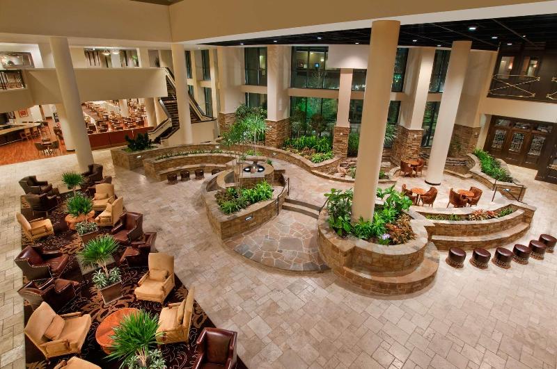 בית מלון כפרי Embassy Suites San Antonio Riverwalk Downtown