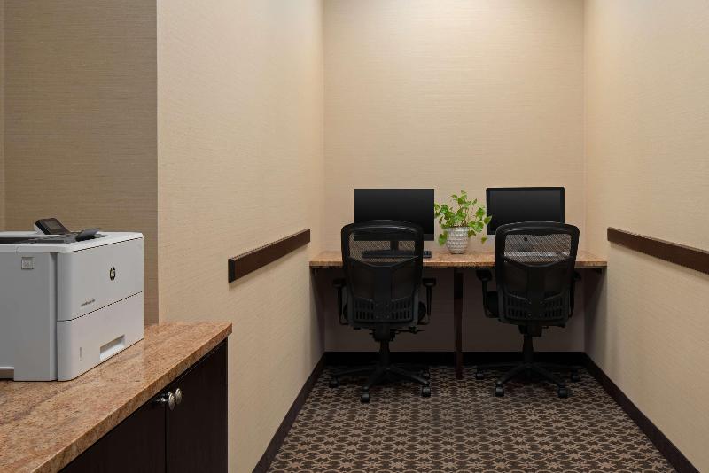 בית מלון כפרי Embassy Suites San Antonio Riverwalk Downtown