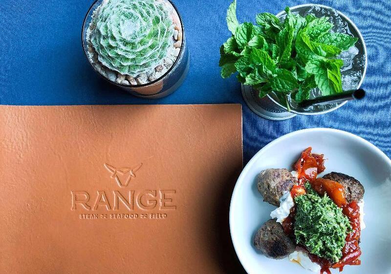 בית מלון כפרי Embassy Suites San Antonio Riverwalk Downtown