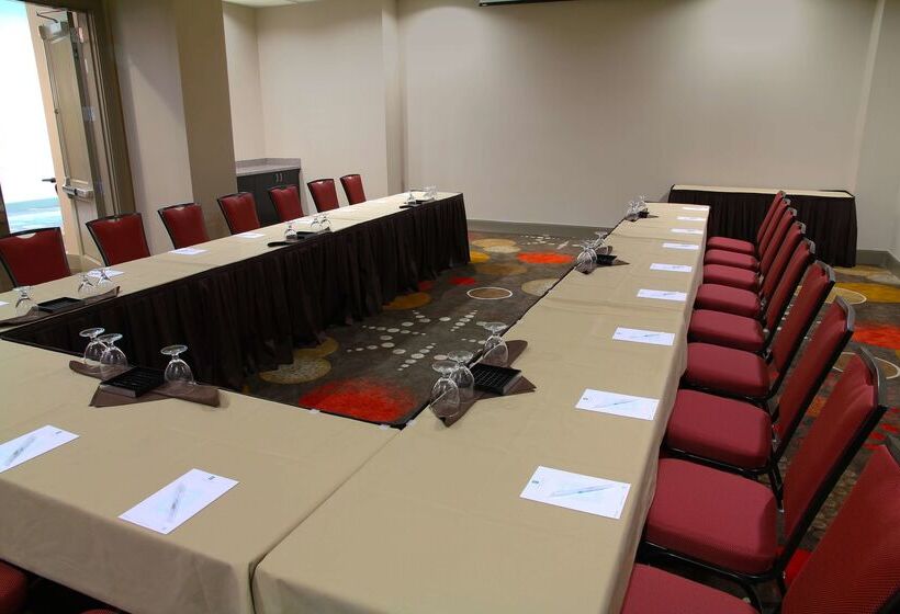 호텔 Embassy Suites Ontario Airport