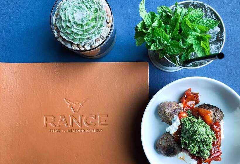 בית מלון כפרי Embassy Suites San Antonio Riverwalk Downtown