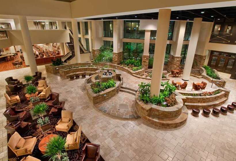 בית מלון כפרי Embassy Suites San Antonio Riverwalk Downtown