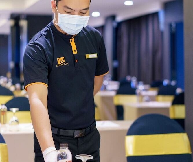 هتل Fifth Pattaya Jomtien