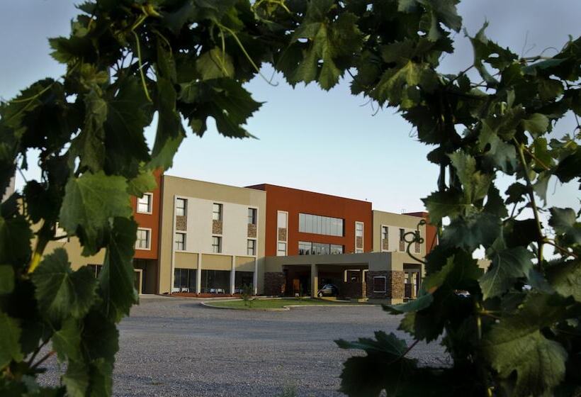 Fuente Mayor Hotel & Casino