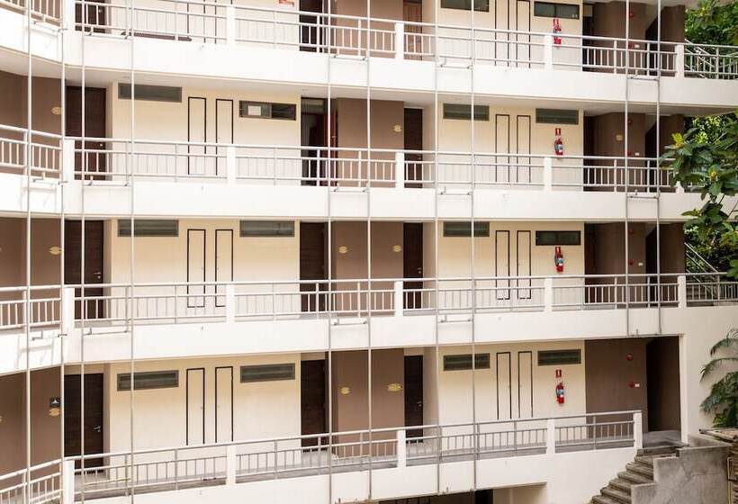 فندق Green Forest Resort