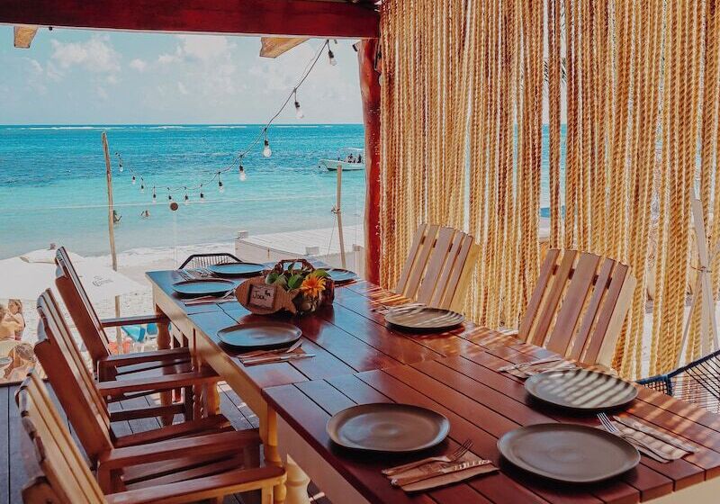 هتل Hacienda Morelos Beachfront