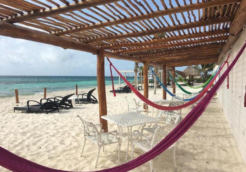 هتل Hacienda Morelos Beachfront