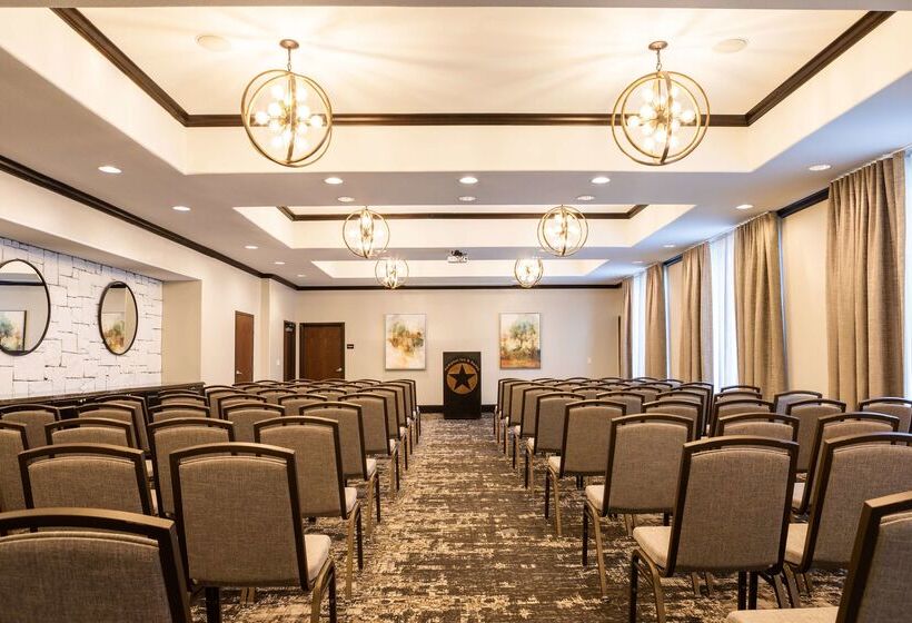 בית מלון כפרי Hampton Inn & Suites Boerne