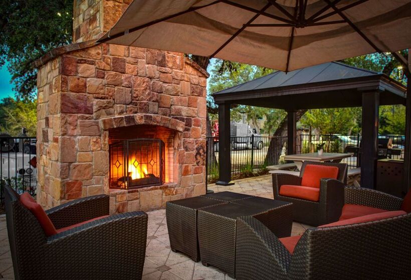 בית מלון כפרי Hampton Inn & Suites Boerne