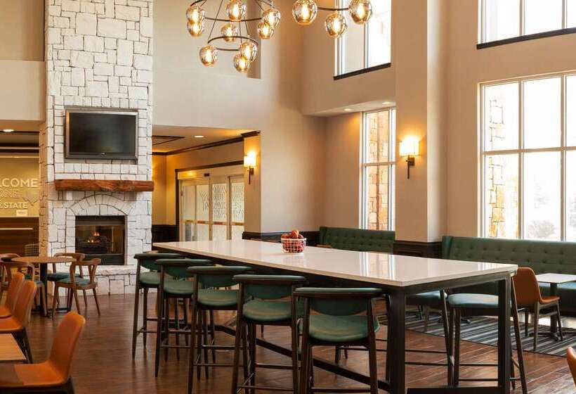 בית מלון כפרי Hampton Inn & Suites Boerne