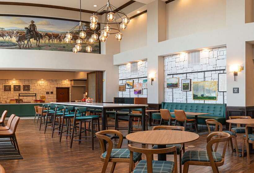 בית מלון כפרי Hampton Inn & Suites Boerne